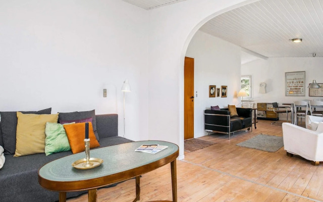 8 Person Holiday Home in Albaek