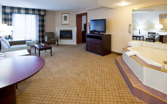 Holiday Inn & Suites Wausau-Rothschild, an IHG Hotel