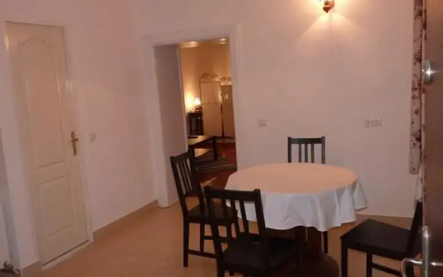 Weiss- Old Town Deluxe Apartment