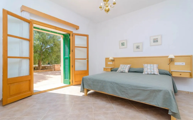 Son Fadri in Campos With 5 Bedrooms and 4 Bathrooms