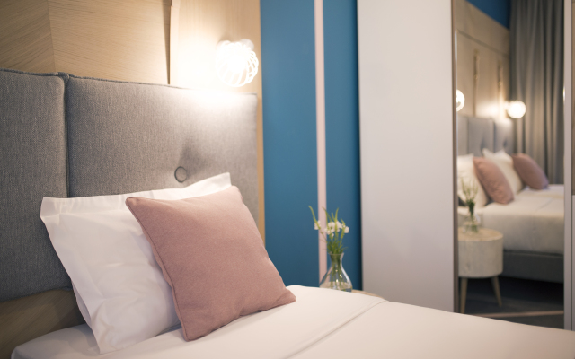 City Nest Modern & Cozy Suites