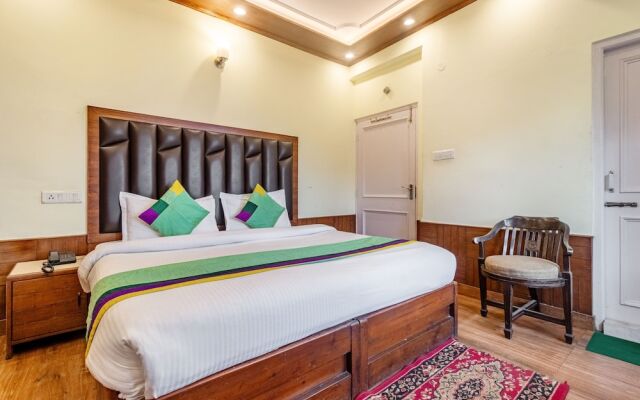 Treebo Greenland,Near Mall Road