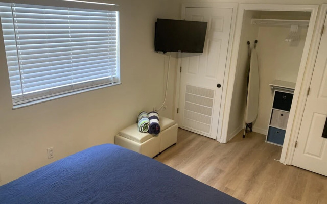Gulf Breeze Bungalows
