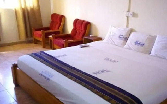 Queens Hotel