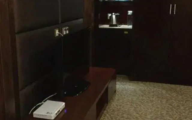 Chengdu Airport Cheer Hotel