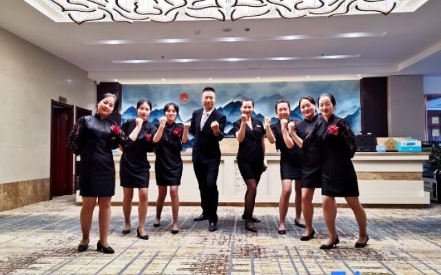 Orient International Hotel