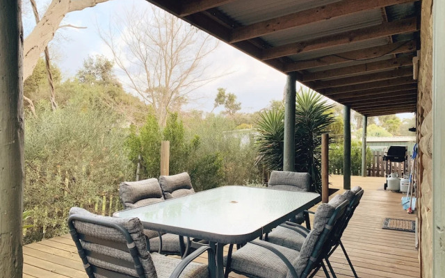 Bayplay Beach Accommodation - 2 locations