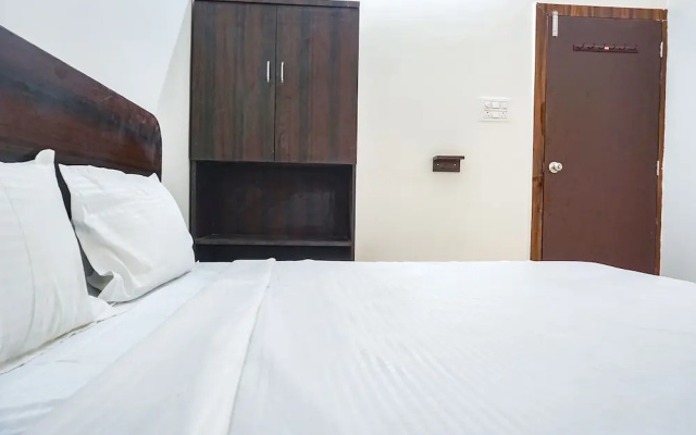 Fabhotel Gargi Galuxe
