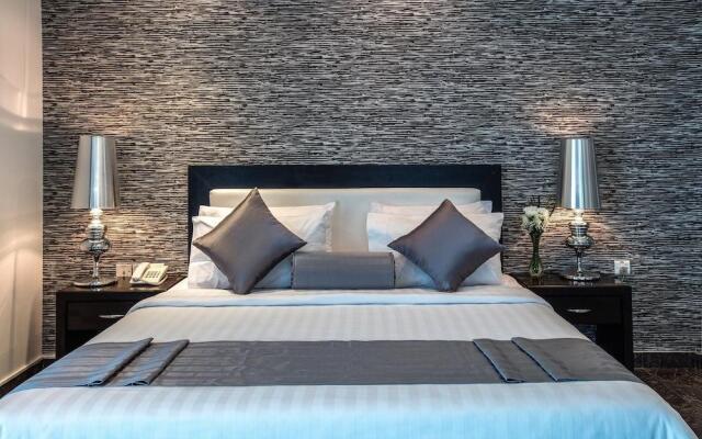 Loumage Hotel & Suites