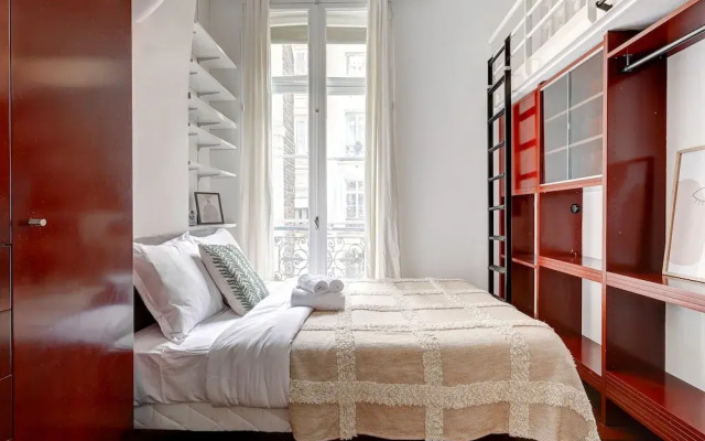 Le Marais & Place de la Republique 3BR