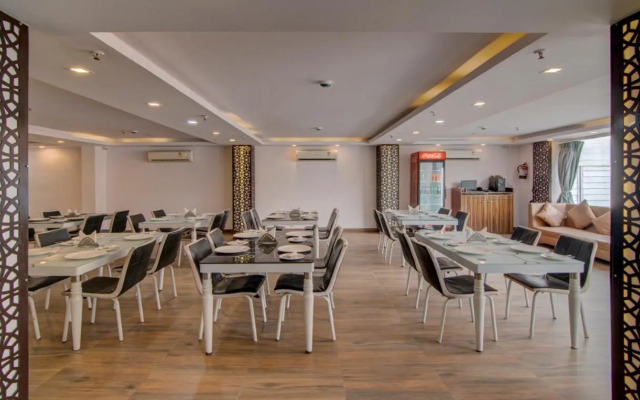 Capital O 14525 The Platinum Studio 50