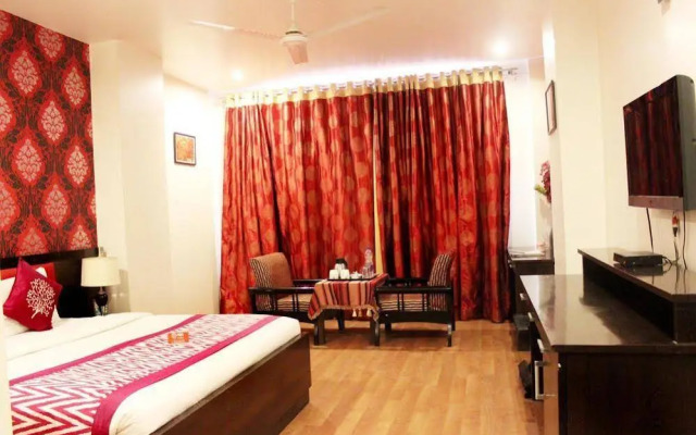 Hotel Palazzo Di Lara By OYO Rooms