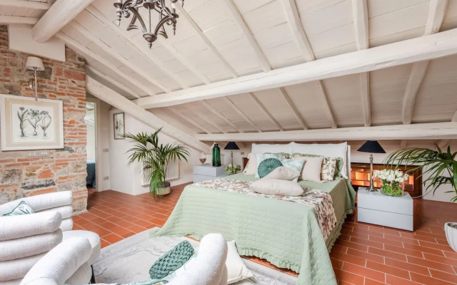 Valle del Sole Winery Farmhouse