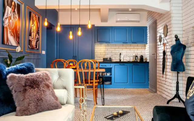 Amber Design Residence