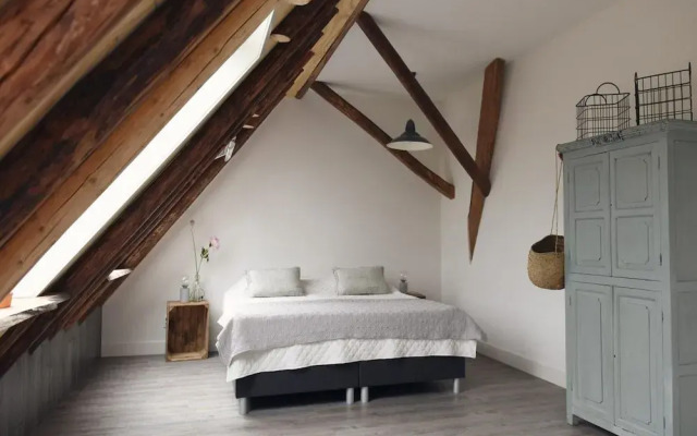 Tent Lodge With Comfort