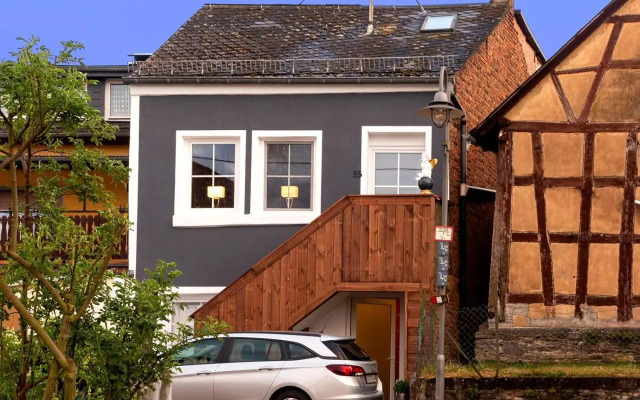 Alte Schreinerei, charmantes Ferienhaus gegenüber der Loreley