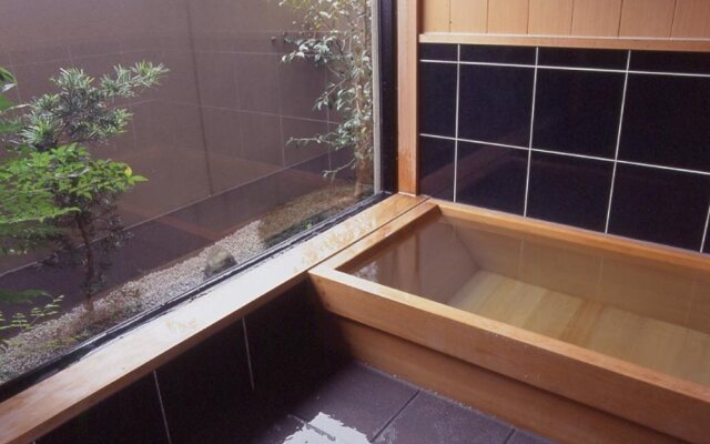 Ryotei Ryokan Kyoheiso