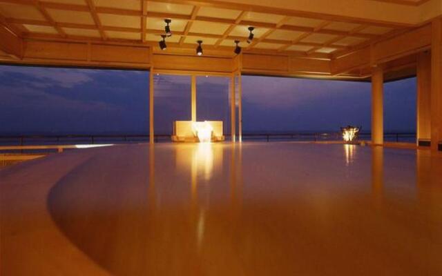 Yamaumi Onsen Shyuku Kaifuu