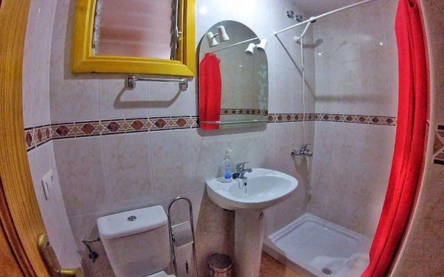 Piso 7 Personas Wifi100Mb