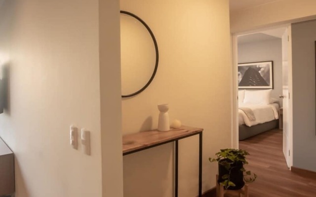 w Spotless 2BR With Balcony in Miraflores