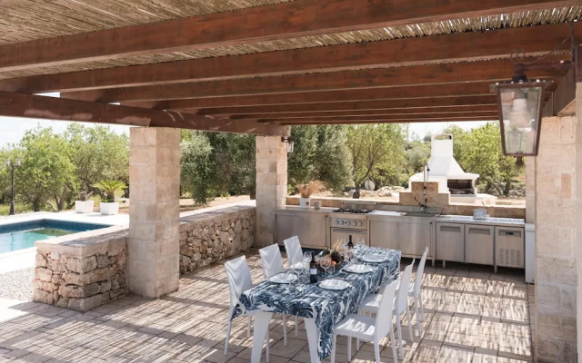 Trulli Aletheia con Piscina Privata