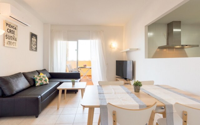 MalagaSuite Higueron Beach&Pool Apartment