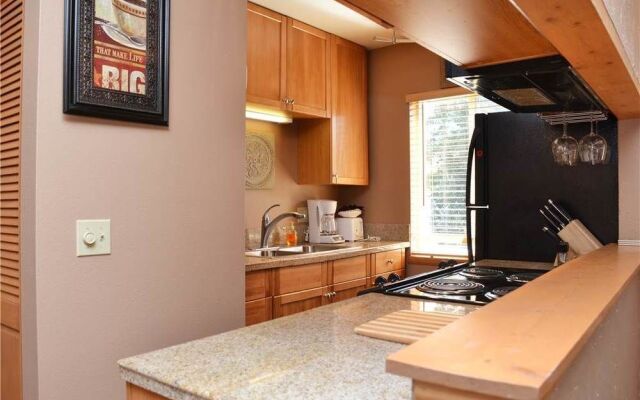 Val d'Isere Unit 315 by RedAwning