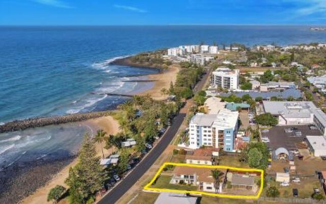 Nautilus Beachside Apartments