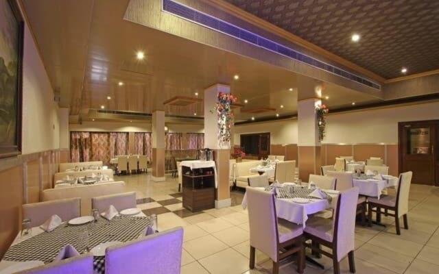 Hotel Chevron International
