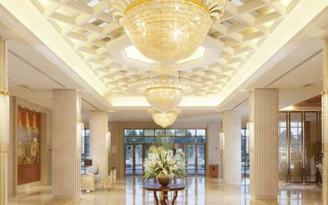 Jinling Guanyuan International
