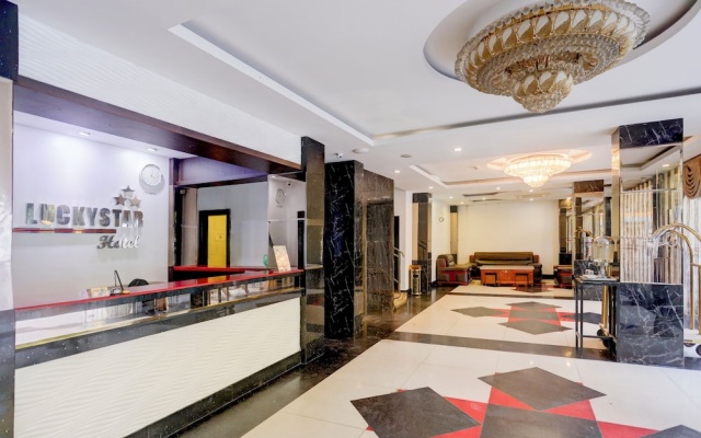 Townhouse Oak Batam near Grand Batam Mall formerly Lucky Star Hotel — фото 3