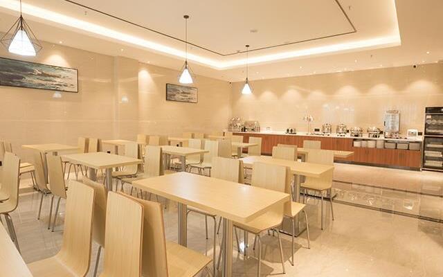 City Comfort Inn Zhongshan Tanzhou Jindouwan Passenger Terminal