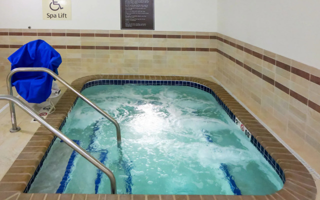 Sleep Inn & Suites Lincoln University Area