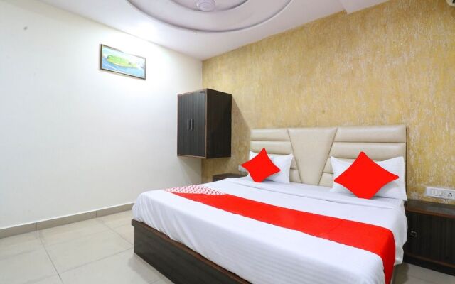 Oyo 40402 Hotel Kirandeep