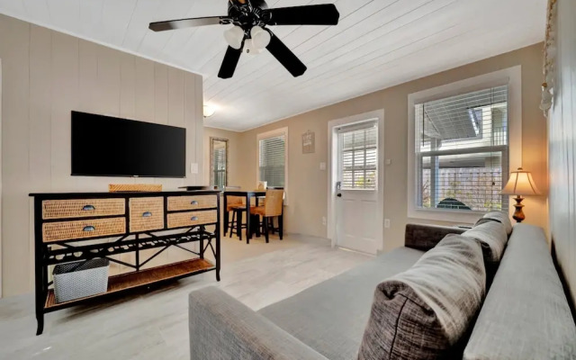 Stones Throw Beachfront Luxury Suites