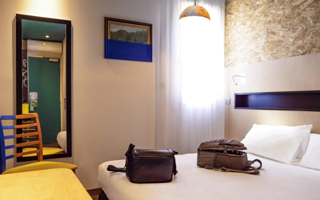 Greet Hotel Marseille Provence Aéroport