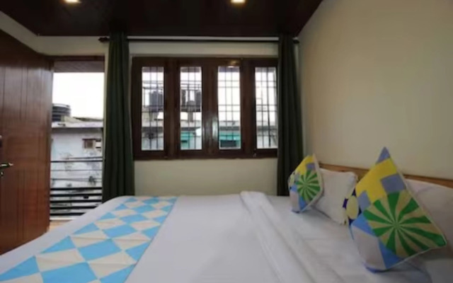 Goroomgo Kohinoor Mallital Nainital