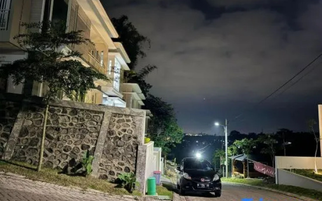Villa Sunrise F1