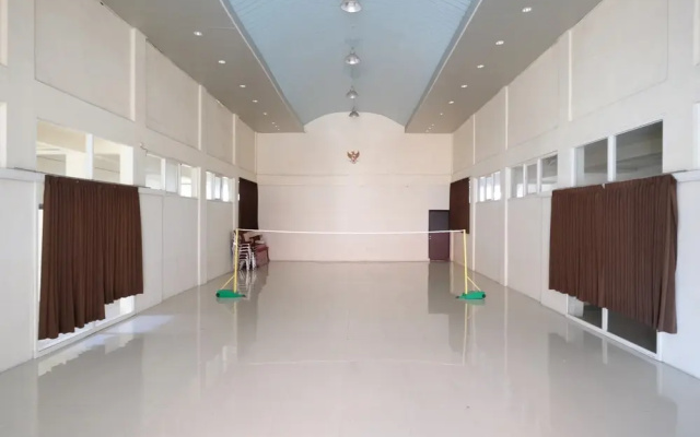 Urbanview Hotel Ling near Jawa Timur Park 2
