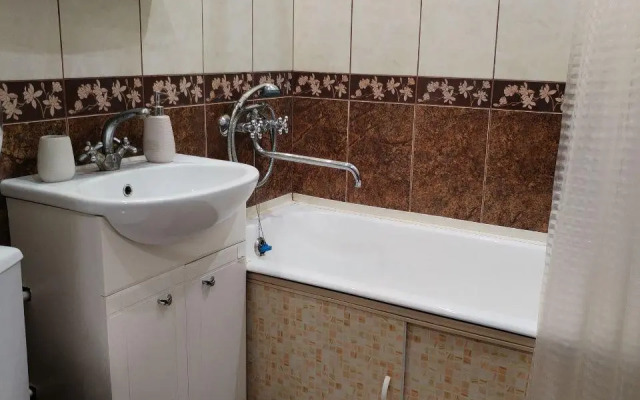 Апартаменты на проспекте Октябрьский 409