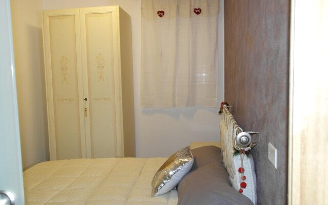 House With one Bedroom in Vittoria, With Wifi
