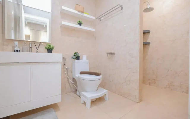 Compact Designed 1Br Apartment L'Avenue Pancoran