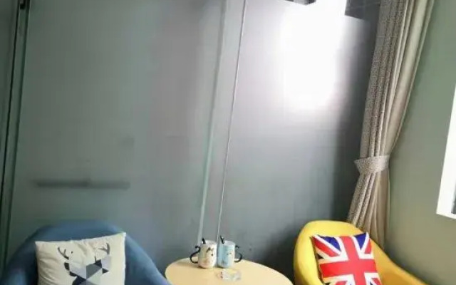 Yinhai Guesthouse