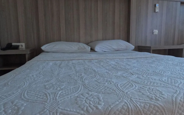 Cihanay Hotel