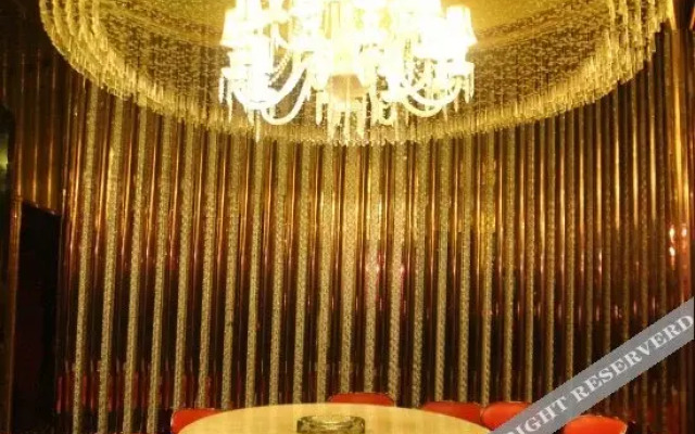 Zhongshan Haolong Business Hotel