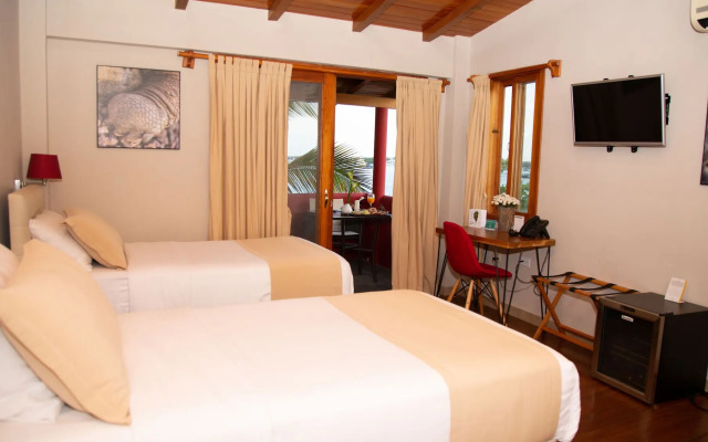 Blu Galapagos Sustainable Waterfront Lodge