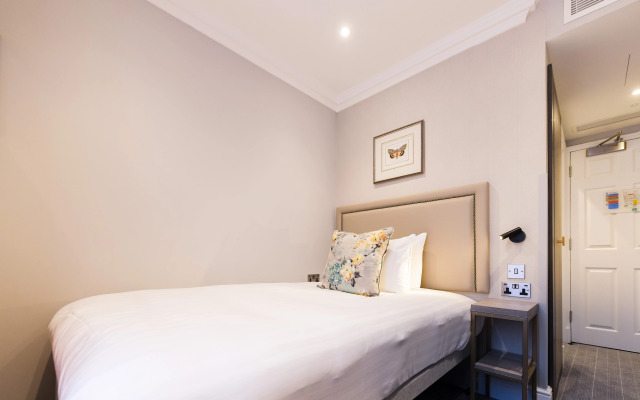 Byron Hotel London