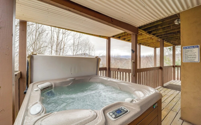 Sugar Mtn: Townhome w/ Hot Tub: Sugarcane Chalet'
