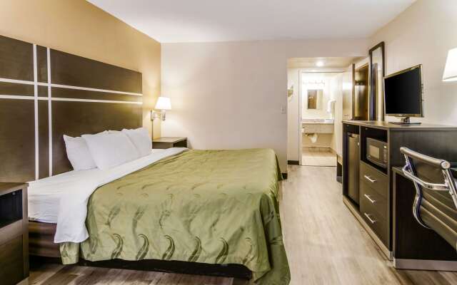Quality Inn & Suites Atlanta Stone Mountain
