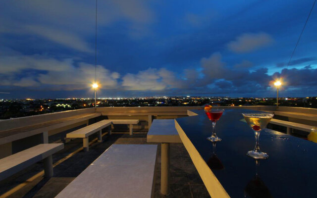 Sand Beach Luxury Living